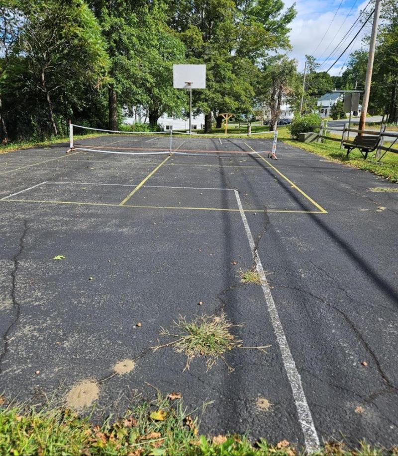 Center Pickleball Court